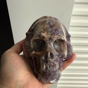 Chevron Amethyst Skull